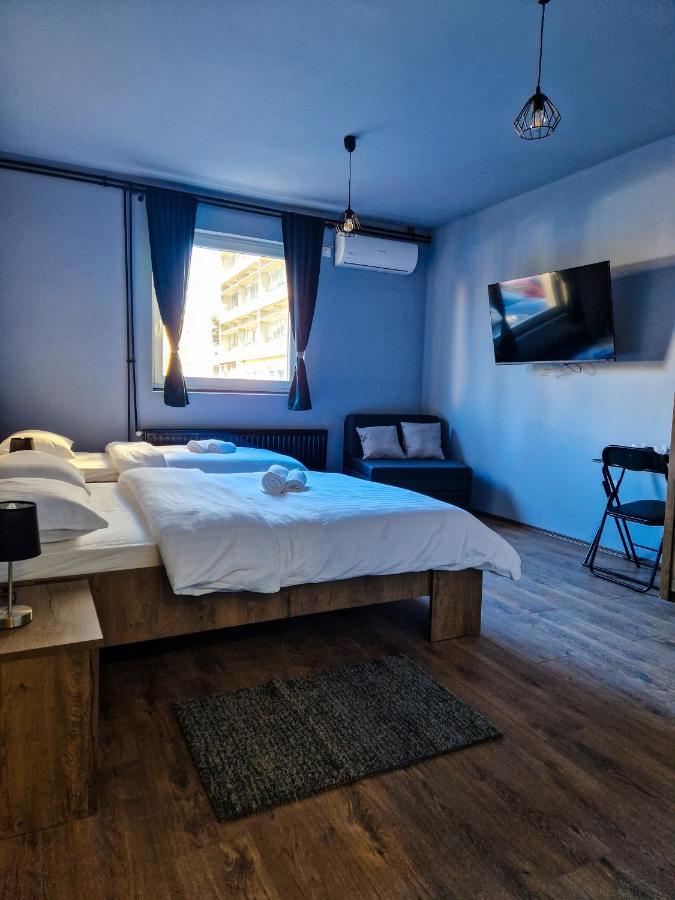 Xxl Rooms Осиек Екстериор снимка