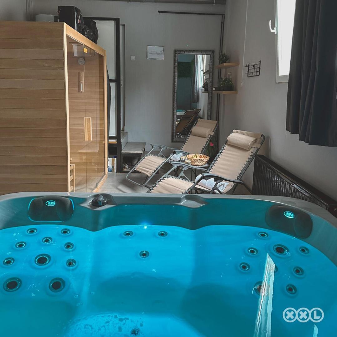 Xxl Rooms Осиек Стая снимка